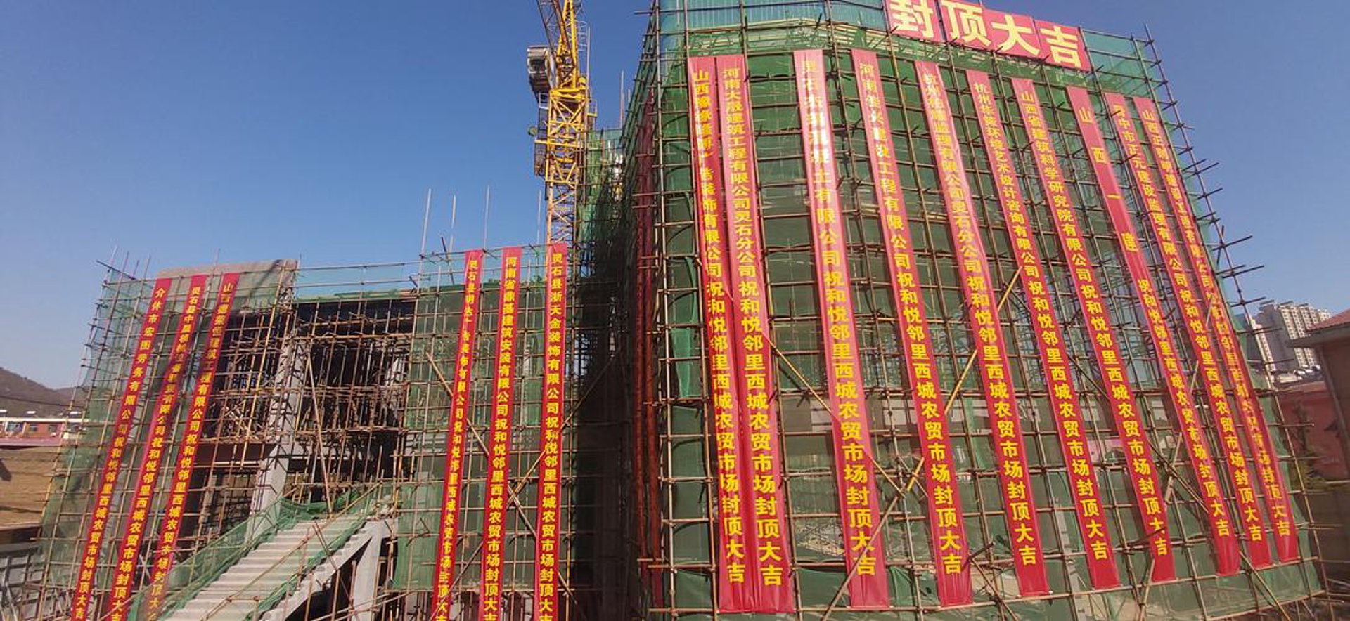 谁拔装潢设计